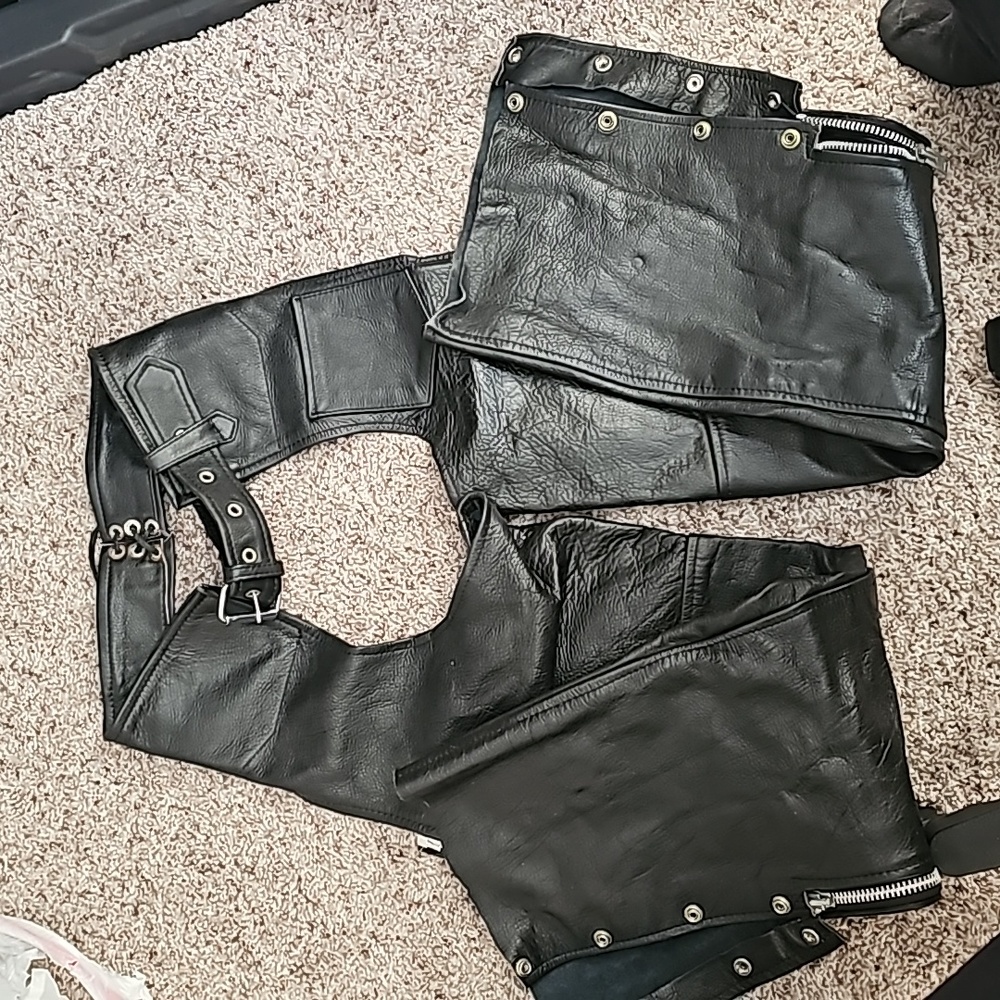 LEATHER CHAPS ladies Small RIDE SAFE STAY WARM